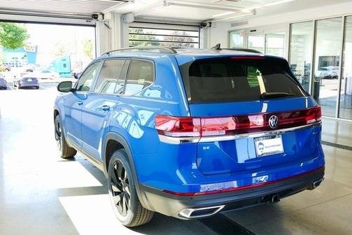 2025 Volkswagen Atlas 2.0T SE