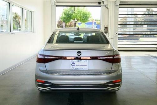 2025 Volkswagen Jetta 1.5T SEL