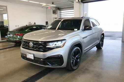 2023 Volkswagen Atlas Cross Sport 2.0T SEL R-Line Black