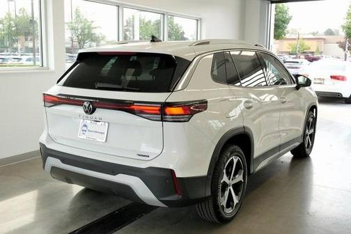 2025 Volkswagen Tiguan 2.0T SE