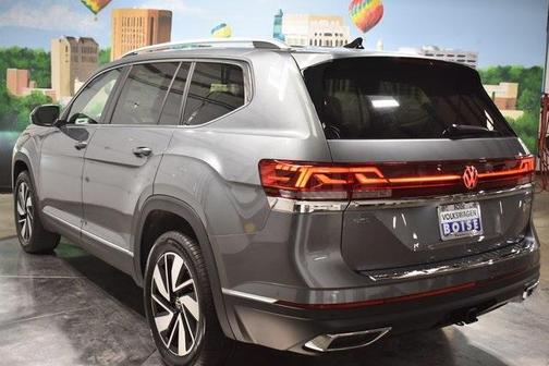 2025 Volkswagen Atlas 2.0T SEL