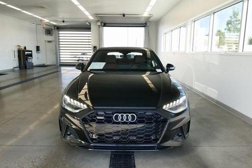 2025 Audi A4 45 S line quattro Premium