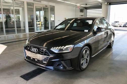 2025 Audi A4 45 S line quattro Premium