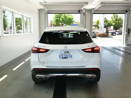 White 2025 Mercedes-Benz GLA 250 Base 4MATIC