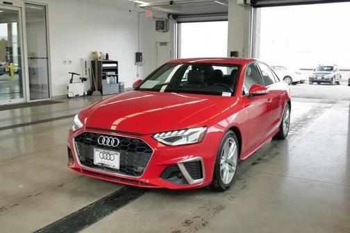 2024 Audi A4 45 S line quattro Premium