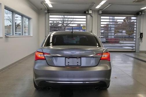 2012 Chrysler 200 Touring