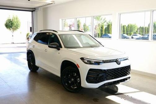 2025 Volkswagen Tiguan 2.0T SE R-Line Black