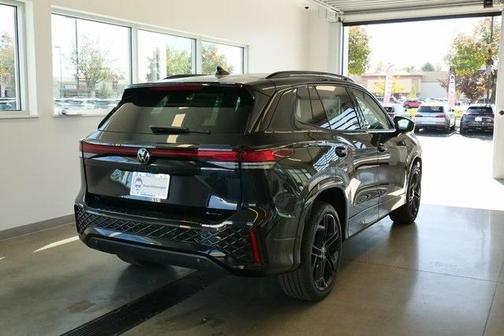 2025 Volkswagen Tiguan 2.0T SE R-Line Black