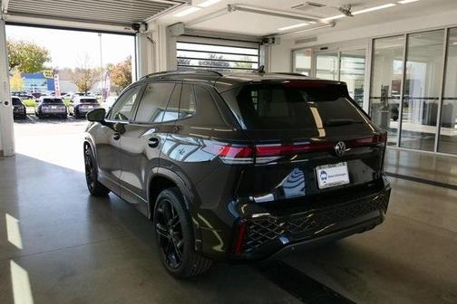 2025 Volkswagen Tiguan 2.0T SE R-Line Black