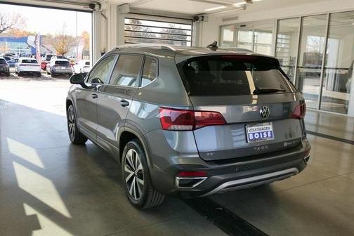 2022 Volkswagen Taos 1.5T SE