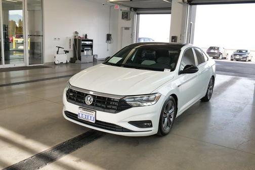 2021 Volkswagen Jetta 1.4T R-Line