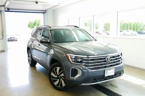 2025 Volkswagen Atlas 2.0T SE