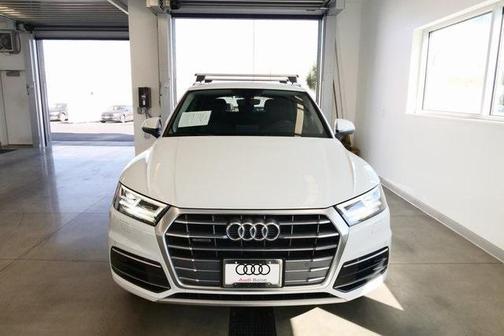2020 Audi Q5 40 Premium Plus