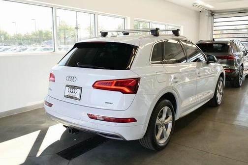 2020 Audi Q5 40 Premium Plus