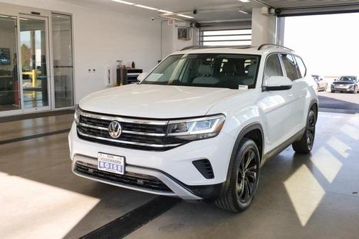 2023 Volkswagen Atlas 2.0T SE