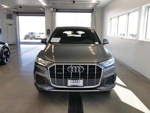 2021 Audi Q7 45 Premium