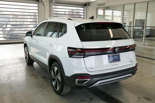 2025 Volkswagen Taos 1.5T SE