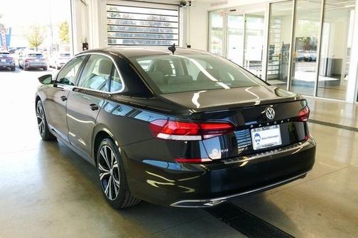 2021 Volkswagen Passat 2.0T SE