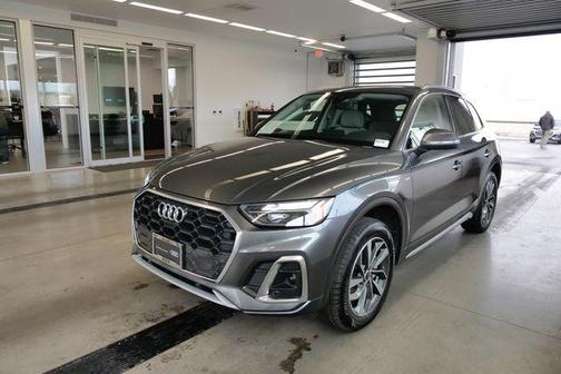 2025 Audi Q5 45 S line quattro Premium