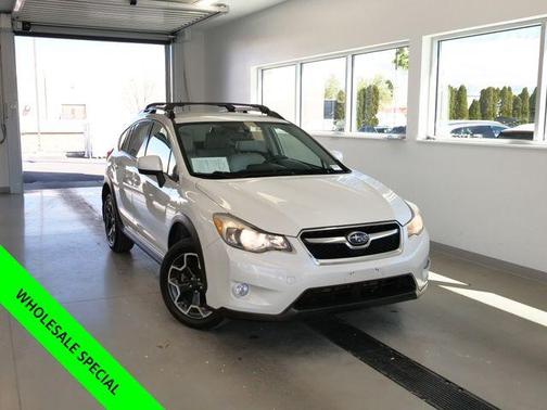 Satin White Pearl 2014 Subaru XV Crosstrek 2.0i Limited