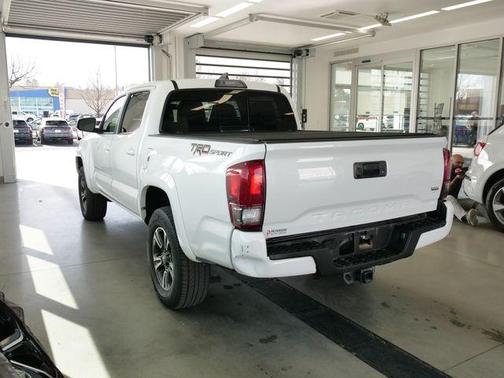 2017 Toyota Tacoma SR5