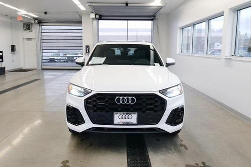 2025 Audi Q5 45 S line quattro Premium
