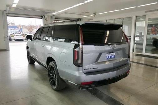 2023 Cadillac Escalade ESV Sport Platinum