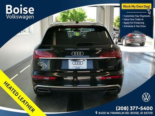 Mythos Black Metallic 2022 Audi Q5 45 S line quattro Premium