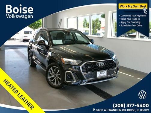 Mythos Black Metallic 2022 Audi Q5 45 S line quattro Premium