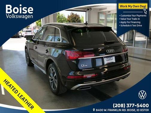 Mythos Black Metallic 2022 Audi Q5 45 S line quattro Premium