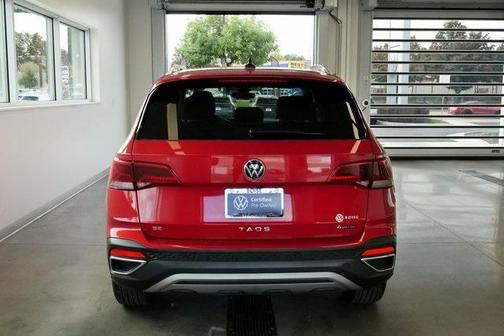 2024 Volkswagen Taos 1.5T SE
