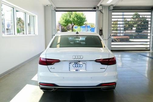 2023 Audi A4 45 S line Premium Plus