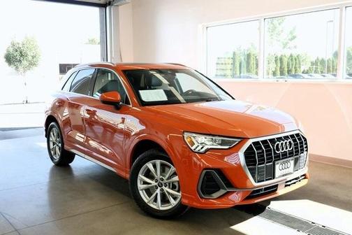 2023 Audi Q3 45 S line Premium