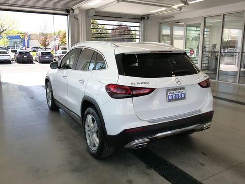 White 2021 Mercedes-Benz GLA 250 Base 4MATIC
