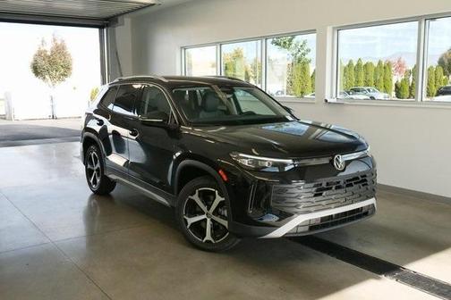 2025 Volkswagen Tiguan 2.0T SE