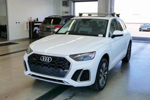 2024 Audi Q5 45 S line quattro Premium
