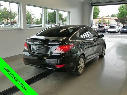 Ultra Black 2012 Hyundai Accent GLS