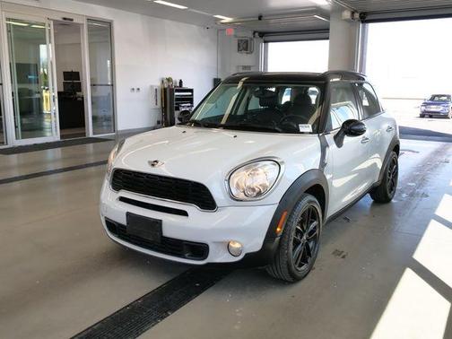 2014 MINI Countryman Cooper S