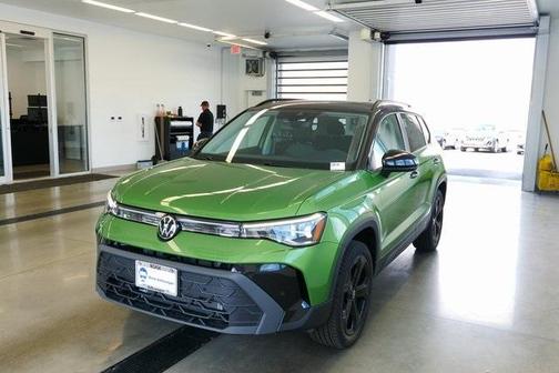 2025 Volkswagen Taos 1.5T SE Black