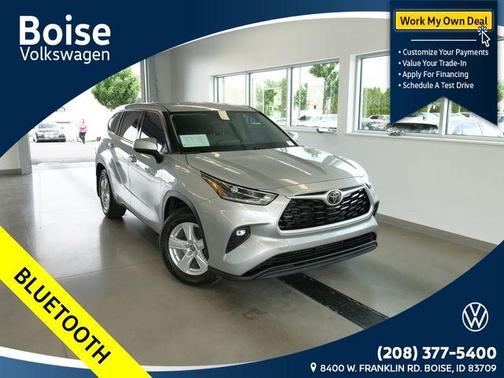 Celestial Silver Metallic 2021 Toyota Highlander LE