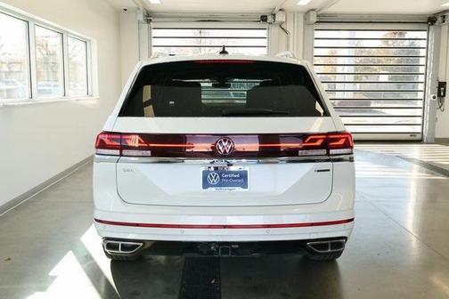 2025 Volkswagen Atlas 2.0T SEL Premium R-Line