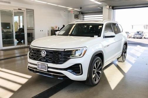 2025 Volkswagen Atlas 2.0T SEL Premium R-Line