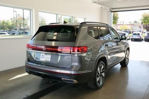 2024 Volkswagen Atlas 2.0T SE