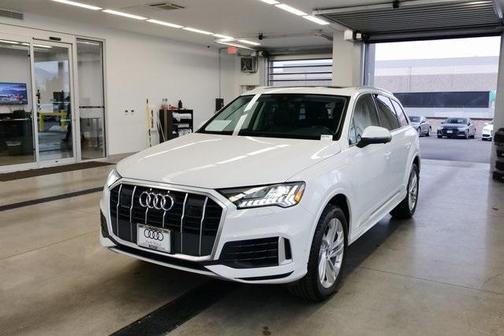 2024 Audi Q7 55 Premium Plus