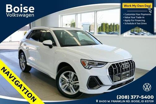 2024 Audi Q3 45 S line Premium