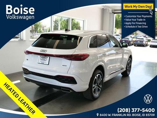 Arkona White 2025 Audi Q5 2.0T quattro Premium