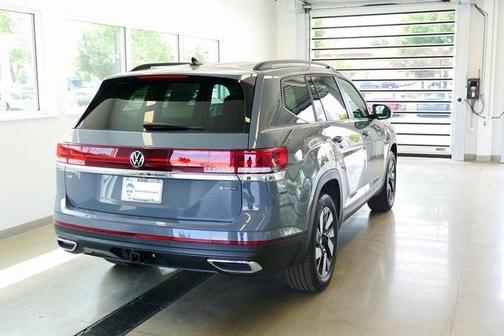 2025 Volkswagen Atlas 2.0T SE