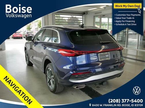 Navarra Blue Metallic 2025 Audi Q5 2.0T quattro Premium