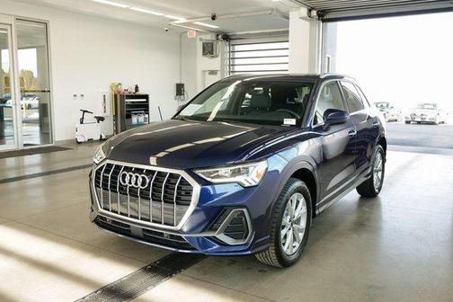 2025 Audi Q3 45 S line Premium
