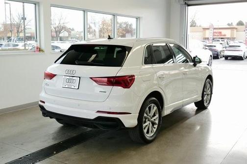 2023 Audi Q3 45 S line Premium